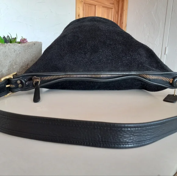 Coach Berkeley Duffle Sac in Black Suede 9010, Ruff-Out